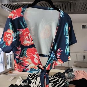 Floral Tie-Front Crop Top